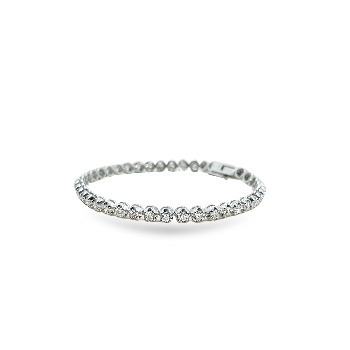 8 pointer tennis bracelet white gold 4.72 ctw - إسورة - Luxury Diamond Jewelry shop Dubai - SABA DIAMONDS