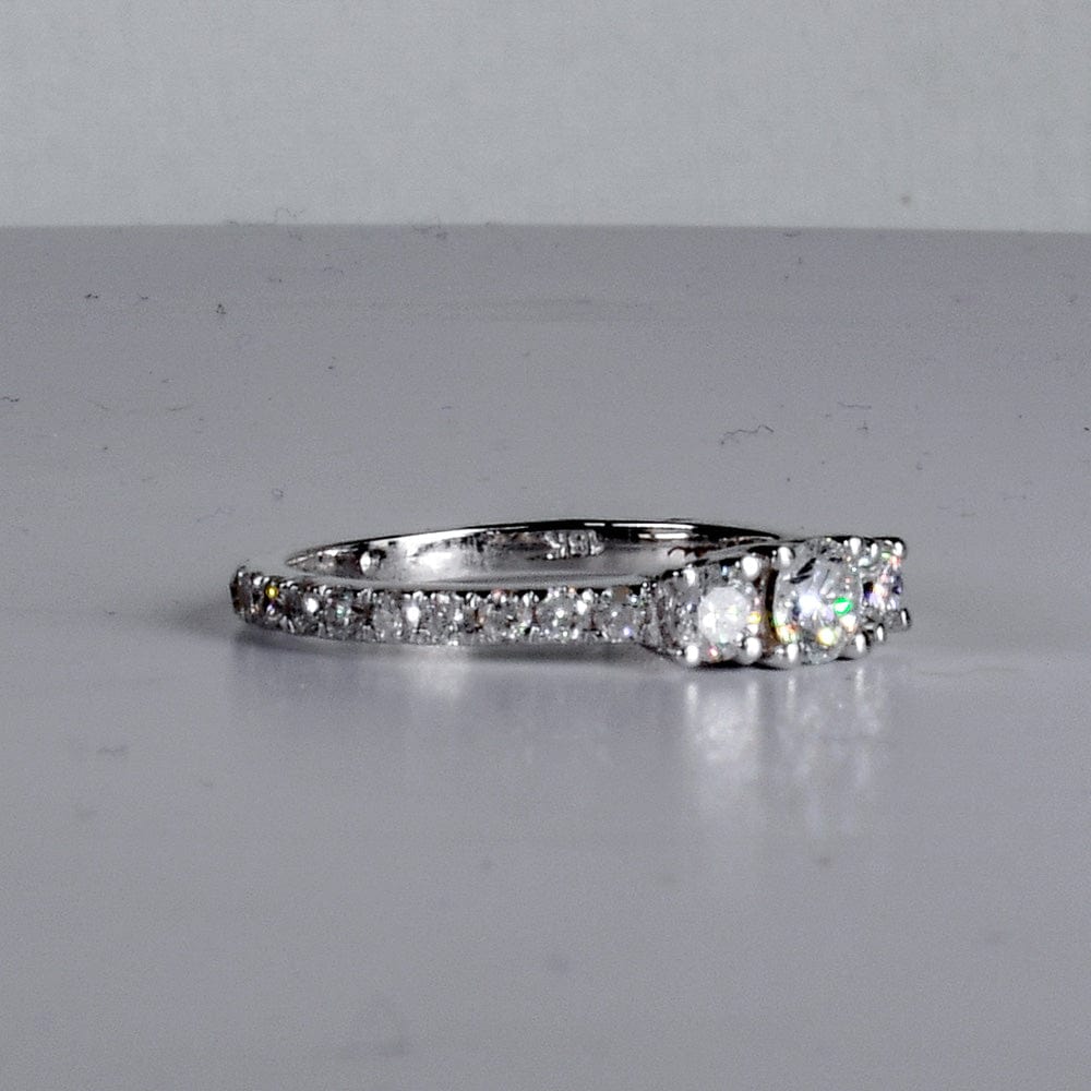 Three Stone Diamond Ring- جرس - Luxury Diamond Jewelry shop Dubai - SABA DIAMONDS